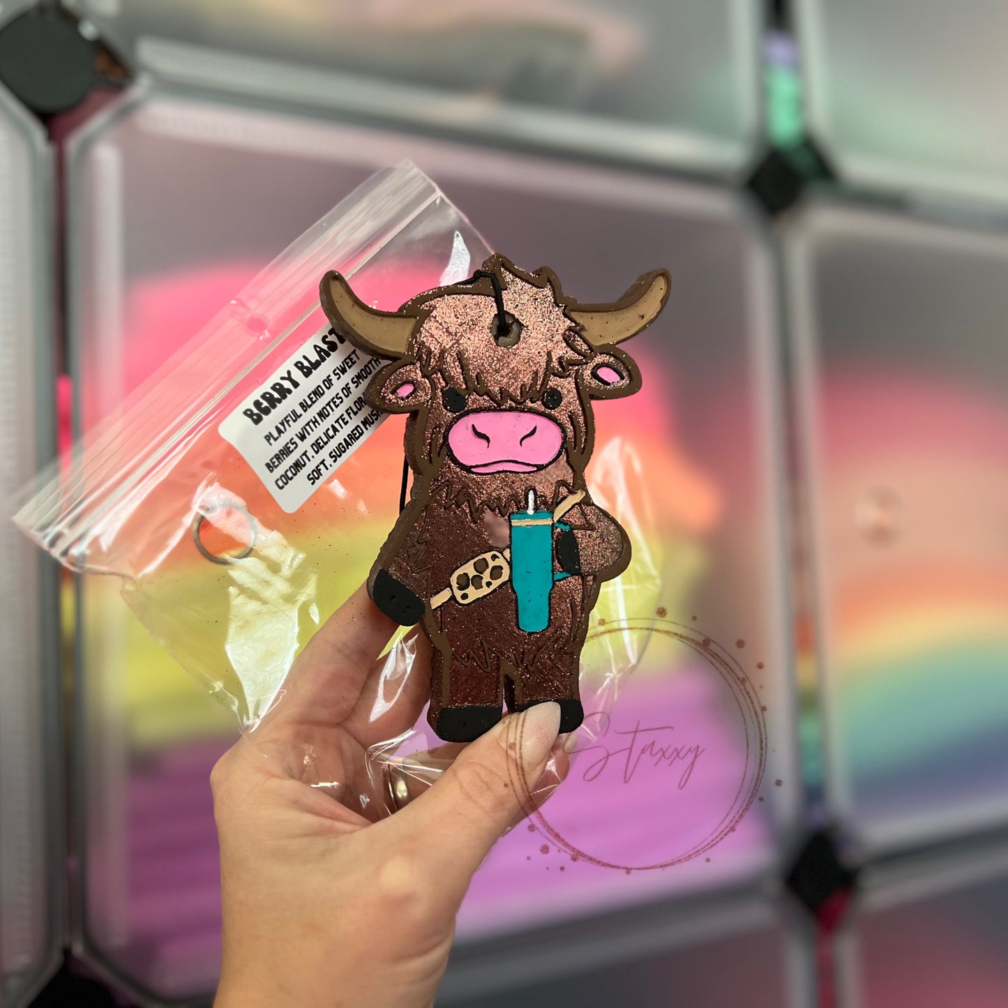 boujee highland cow freshie