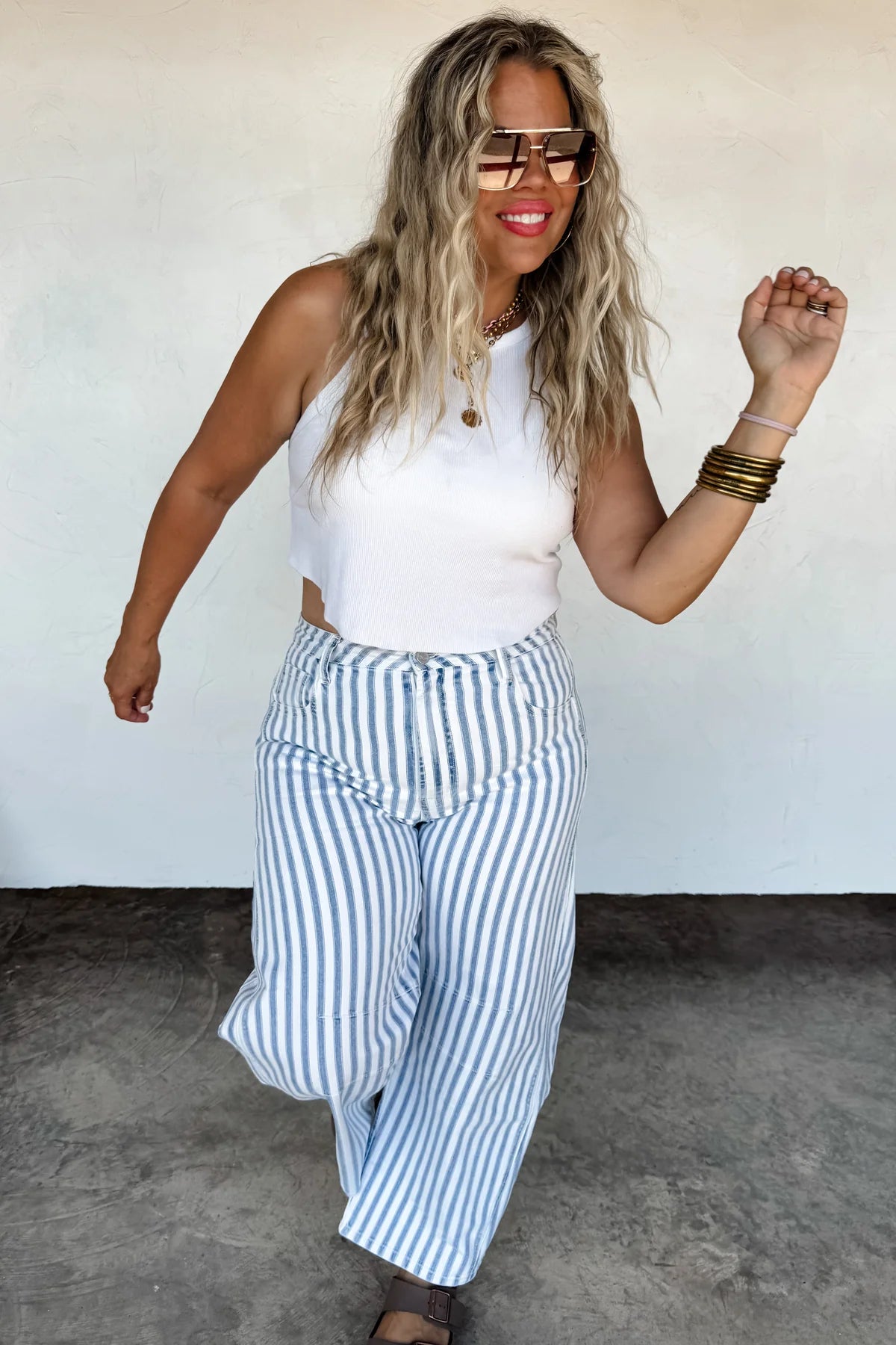 beachy stripe barrel jeans • Quick Ship