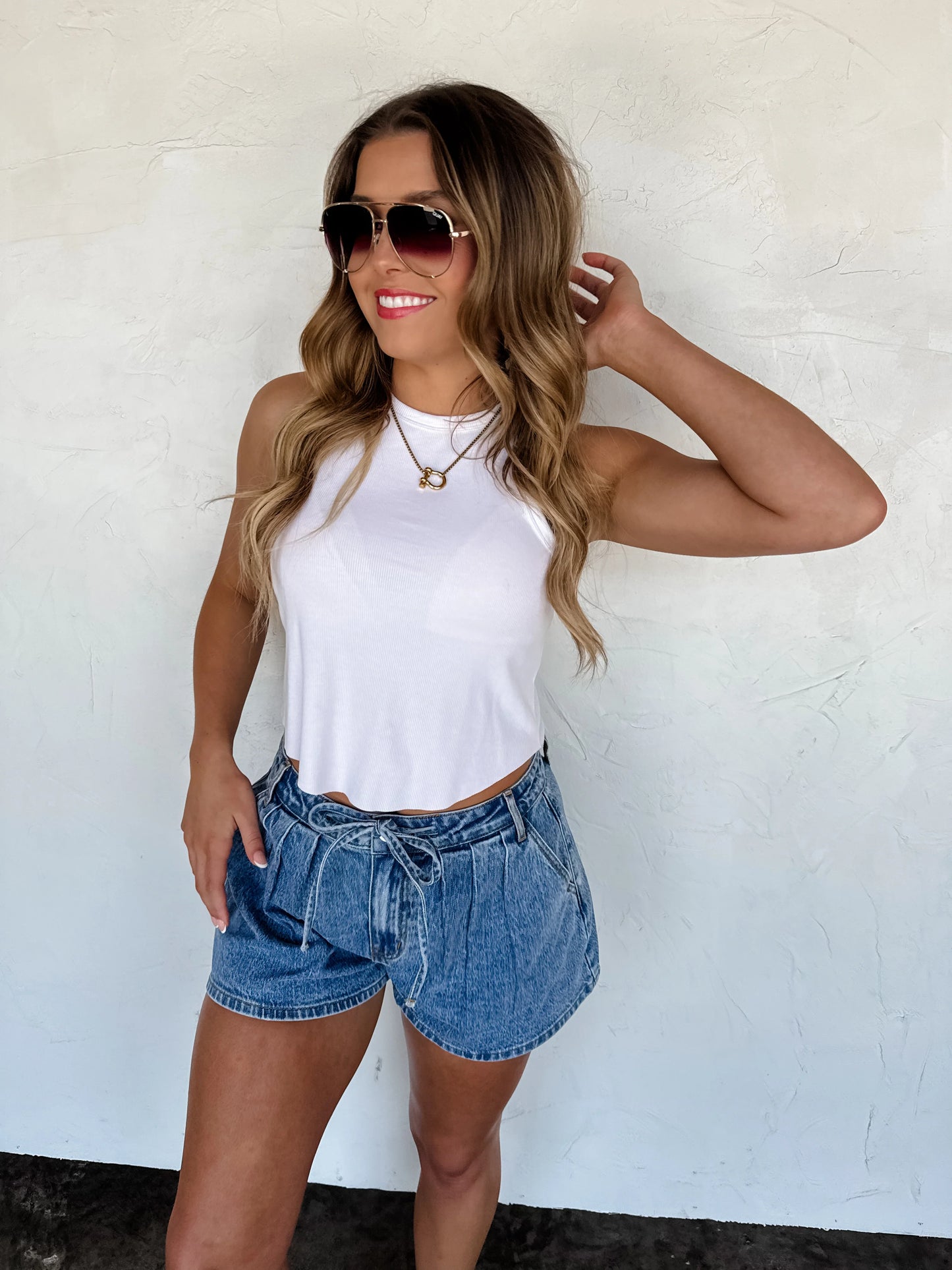 Sutton pleated shorts • Quick Ship
