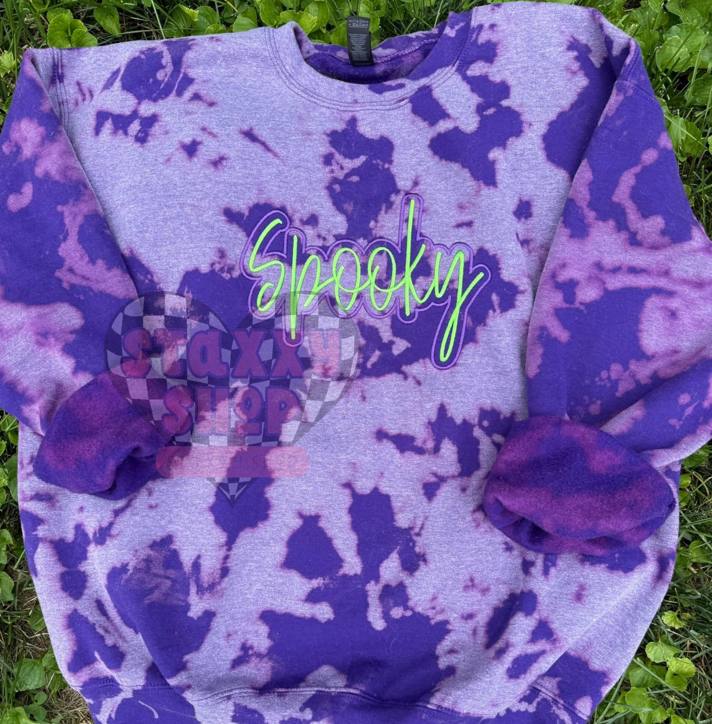 PREORDER : bleached spooky embroidered crew