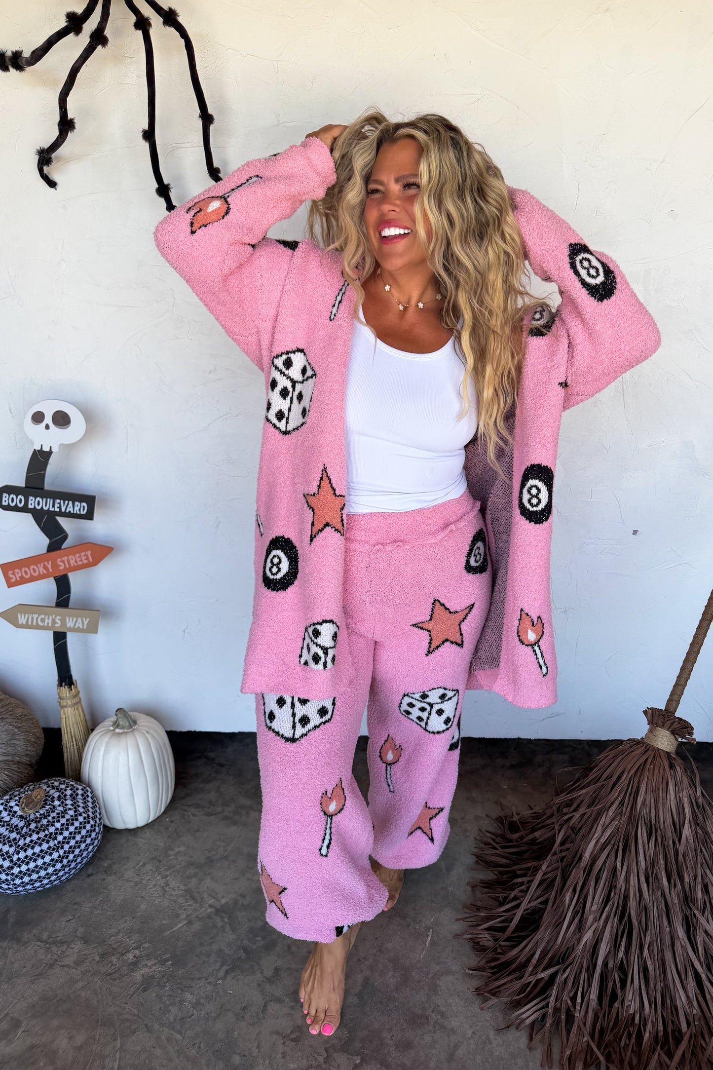 8 ball cloud cardi