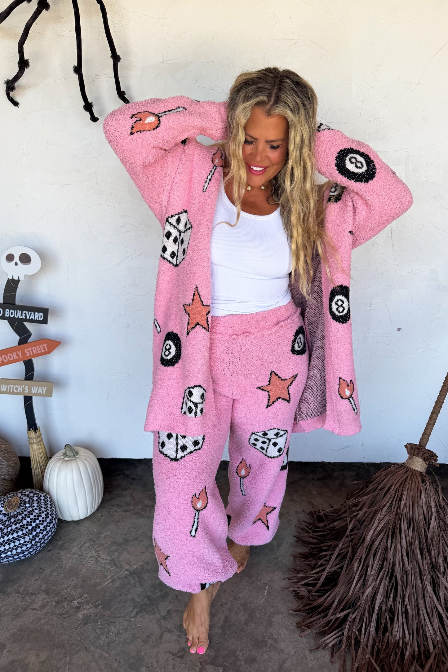 8 ball cloud cardi